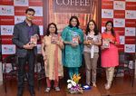 Priya Dutt launches book Over a Cup of Coffee by Madhavi Hadkar on 12th Sept 2013 (3).JPG